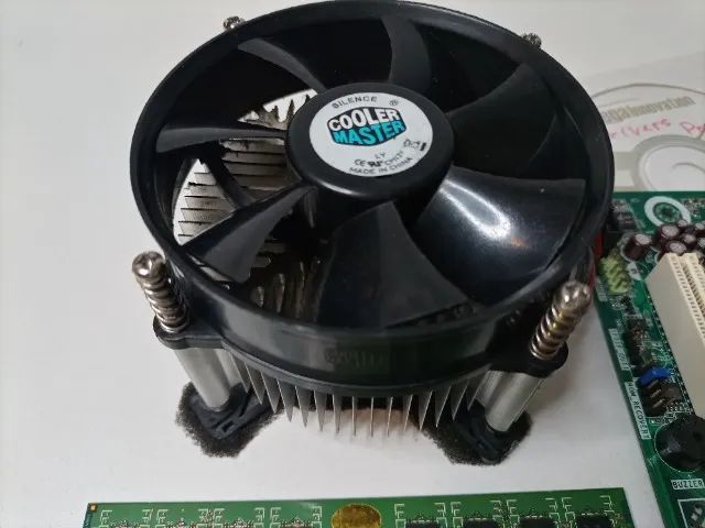 Kit Xeon E5450 - Placa Mãe Intel - Cooler - 8gb Ram. - Foto 4