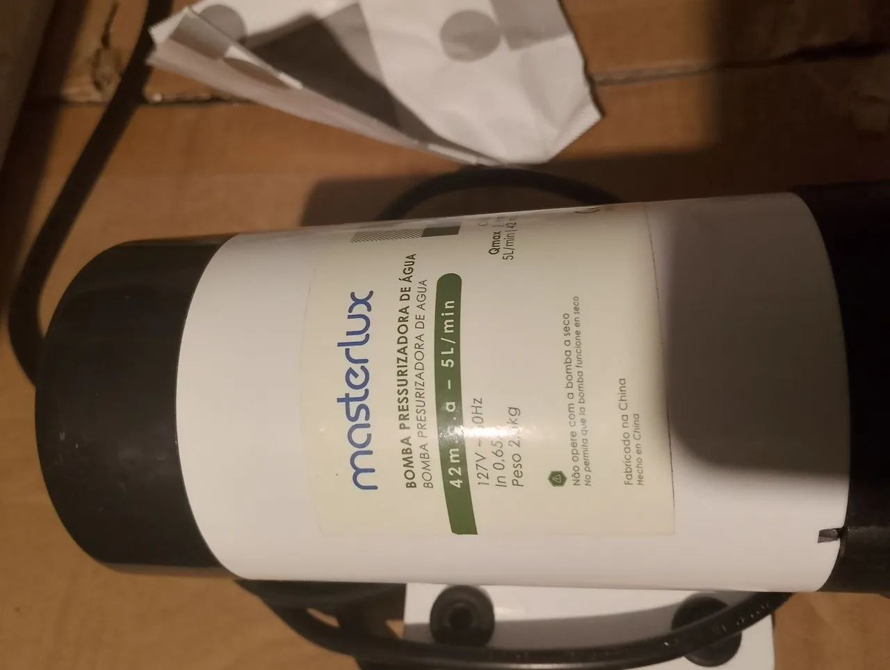 Vendo bomba pressurizadora de água 