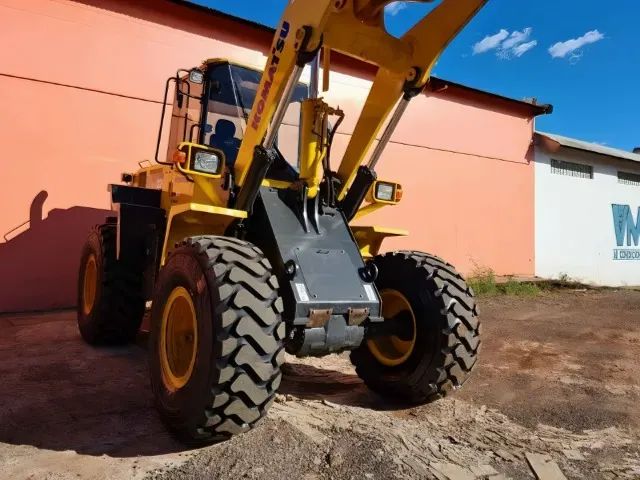 Pa carregadeira Komatsu Wa320 Ano 2020