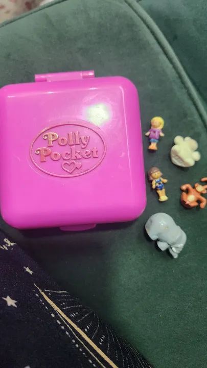 Polly pocket bluebird