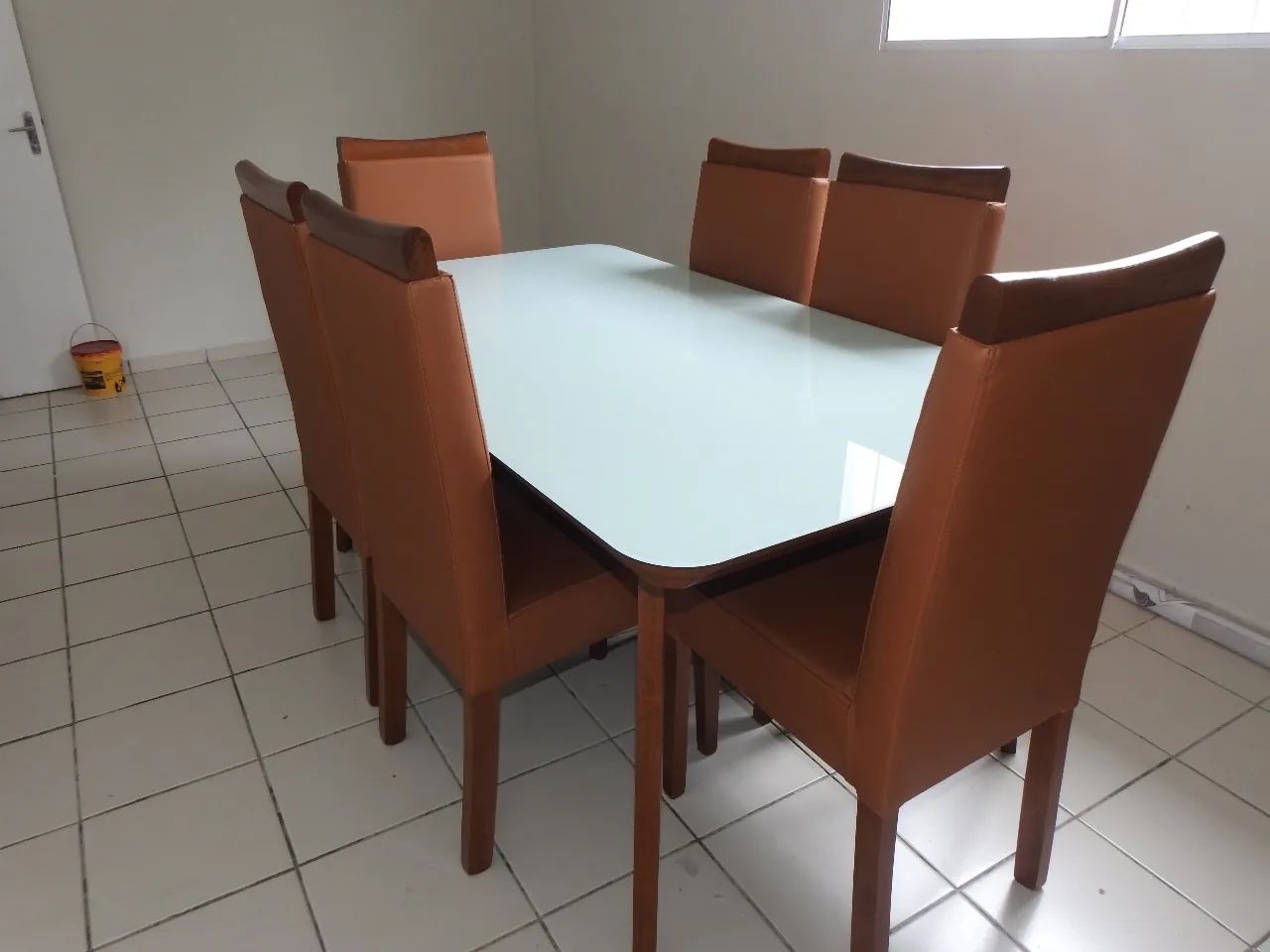 Mesa de Jantar com Tampo de Vidro64176433487491121