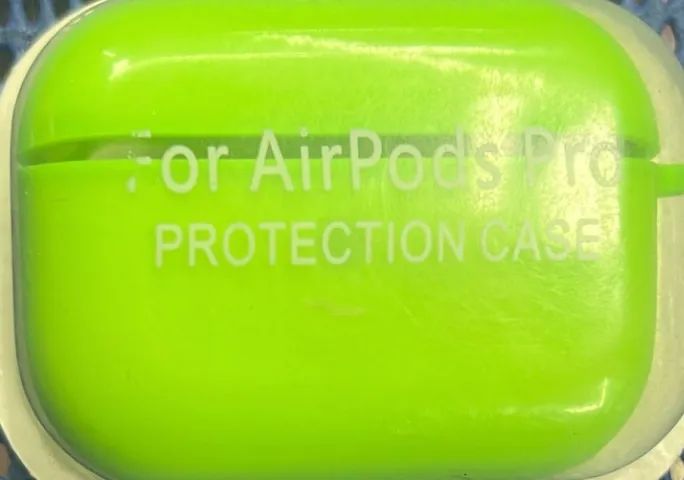 Capinha Case Protetora Silicone Para AirPods Pro - Foto 4