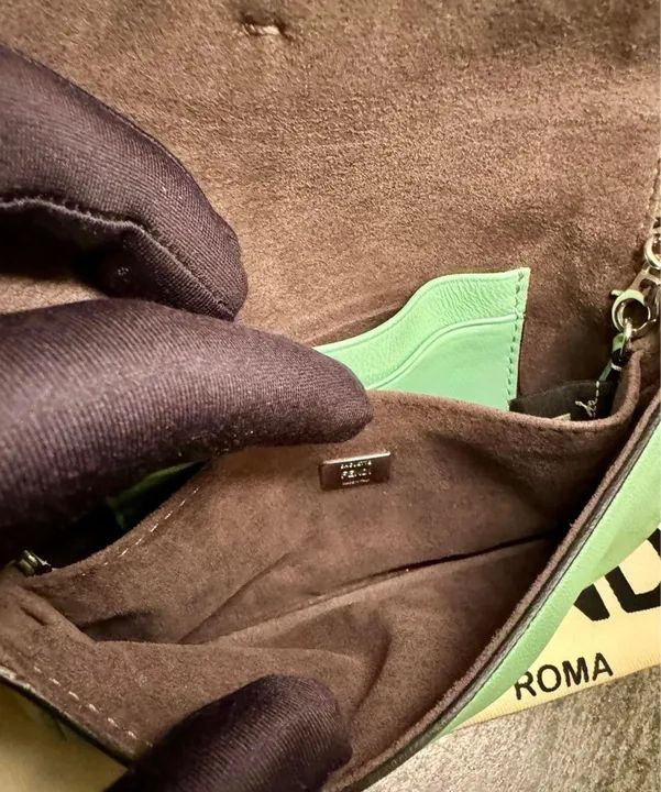 FENDI BAGUETTE MICRO MONSTER - Foto 5