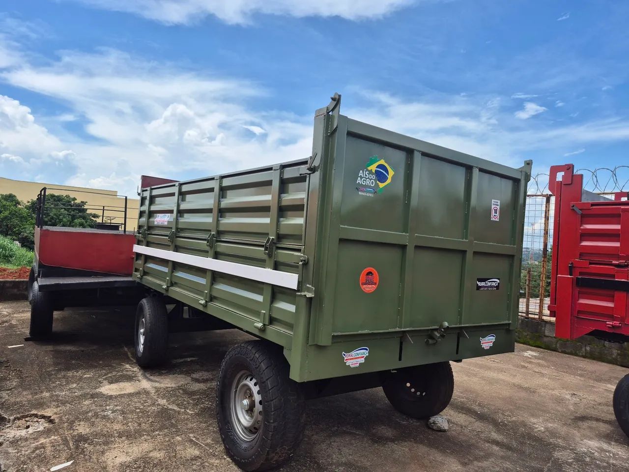 Carreta Agrícola basculante Hidráulica PROMOÇÃO POR APENAS  R$28.000 C PNEUS NOVOS!!! - Foto 2