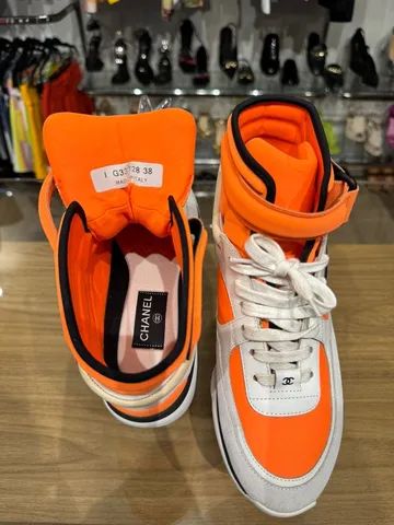 Tenis chanel hot sale laranja