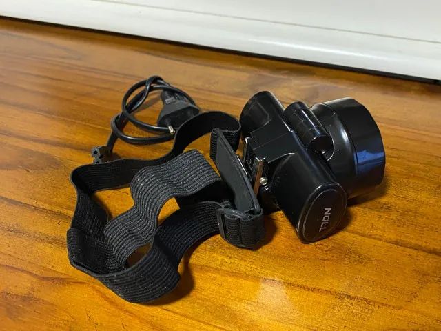 Lanterna para cabeça 9 leds recarregável - marca noll - seminova - Foto 4