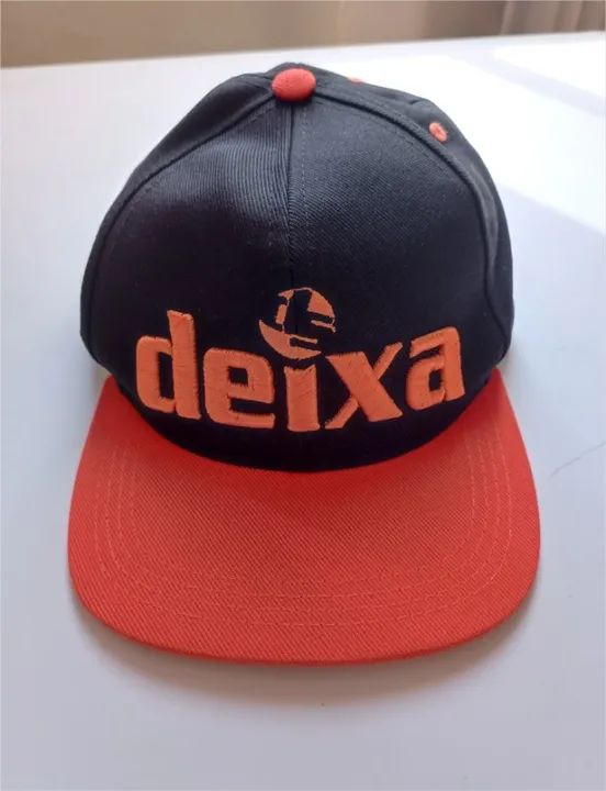 2 Bonés Nike E Deixa Aba Reta Usados - Foto 2