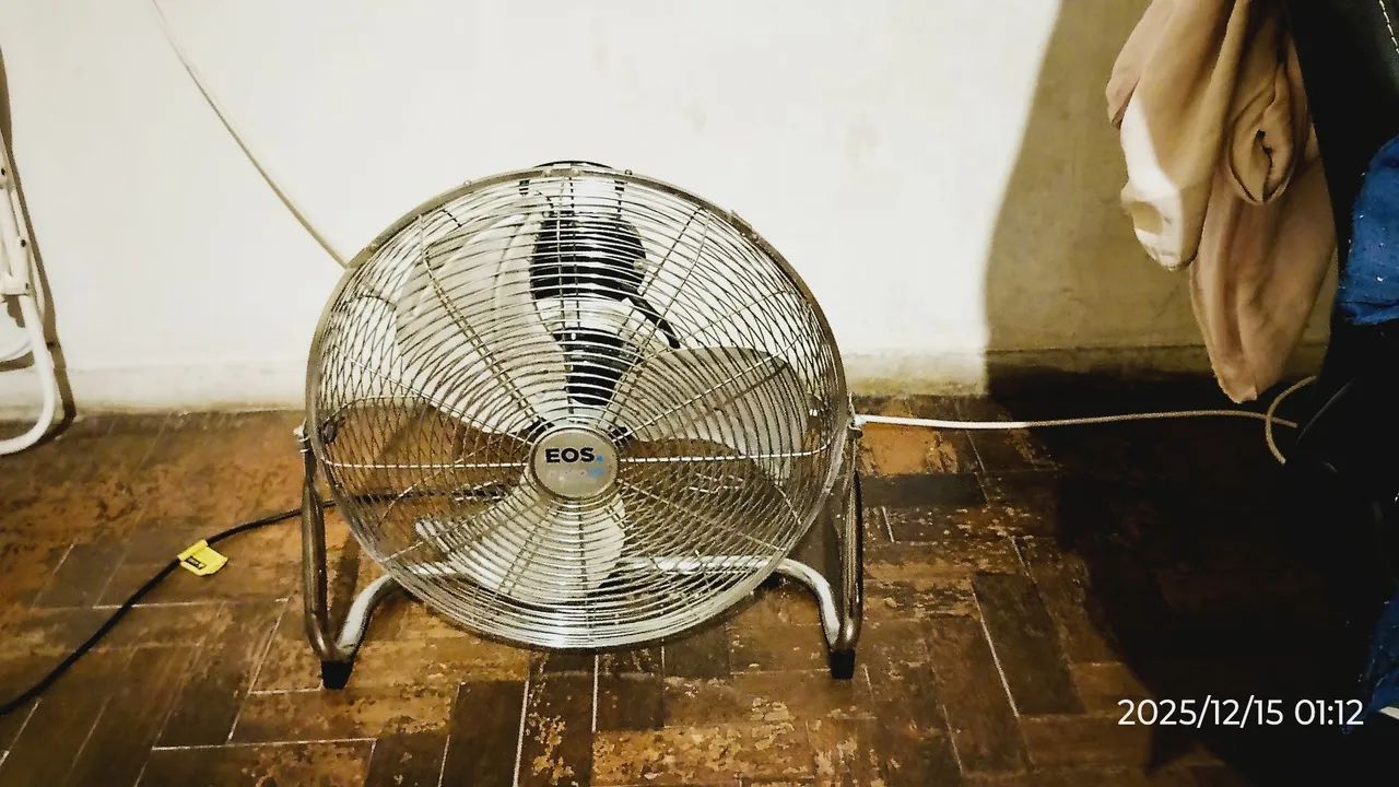 Ventilador eos 200w64739864391171120