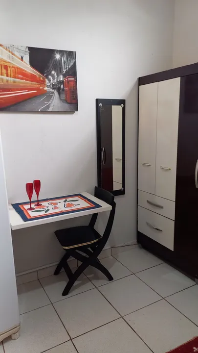 Kitnet mobiliada para moças,senhoras / JD.Leblon 785,00