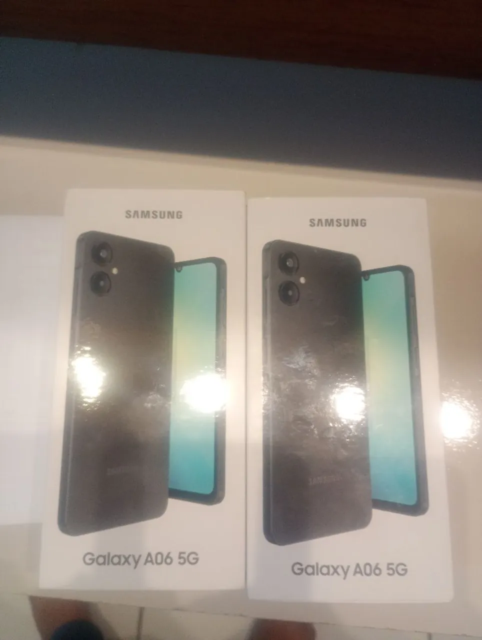 Samsung A06 Lacrado.
