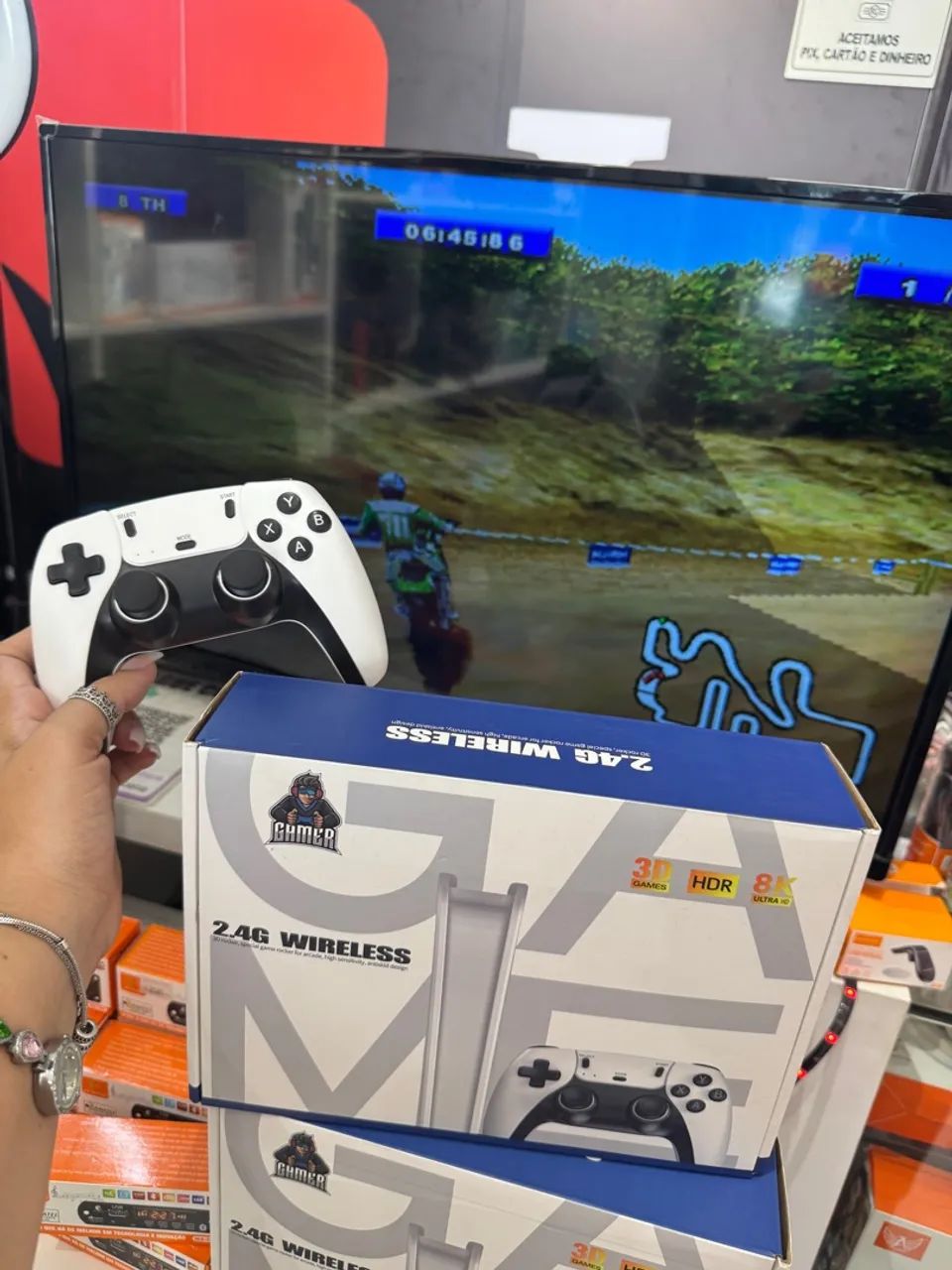 Game stick com dois controles 64313239619331120