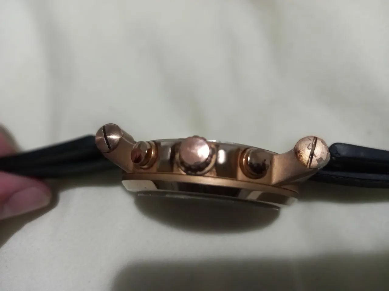 Relógio de pulso Michael Kors modelo Mk 8184 com defeito  - Foto 3