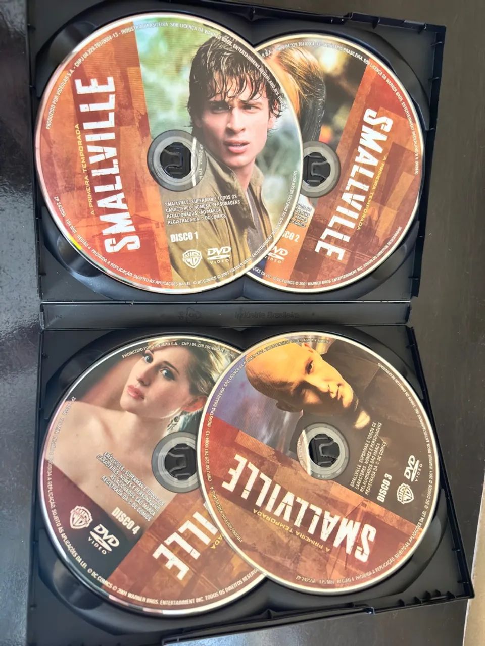 DVD Smallville - Primeira Temporada Completa - Foto 2