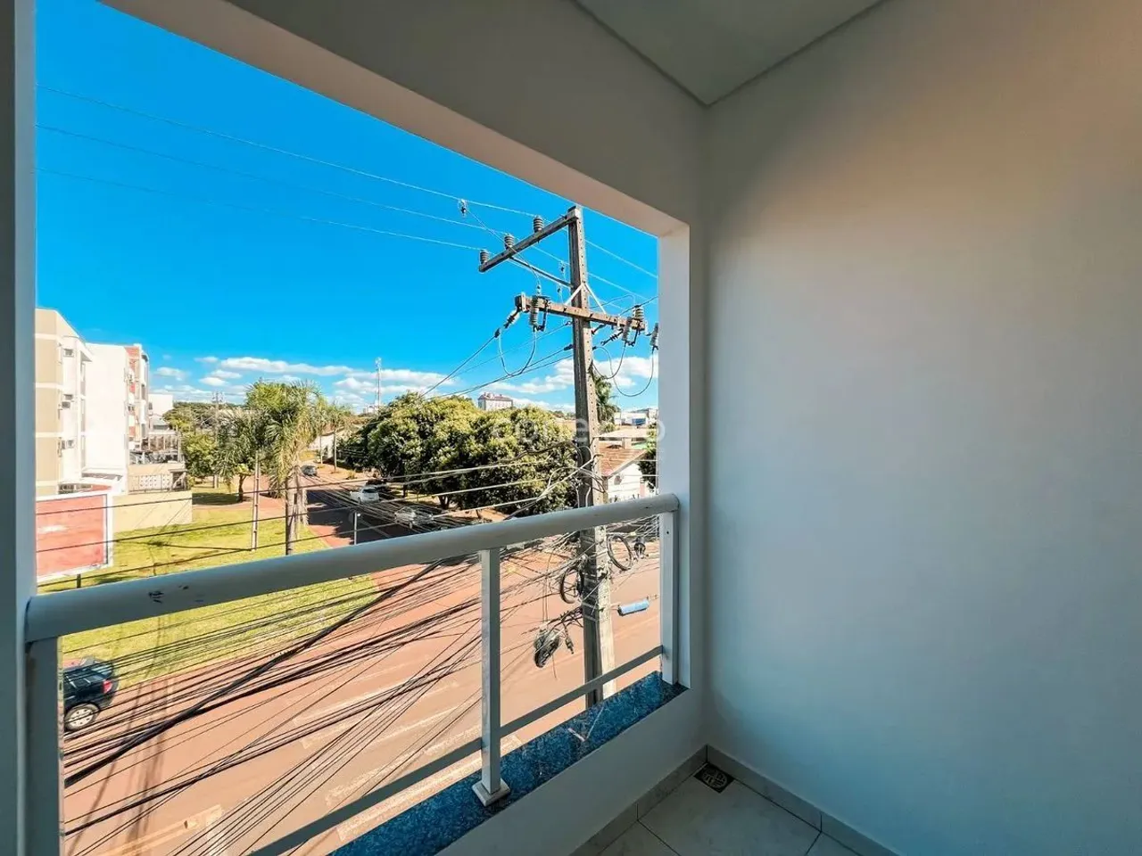 Apartamento para locação com 02 quartos, Jd. La Salle - Toledo