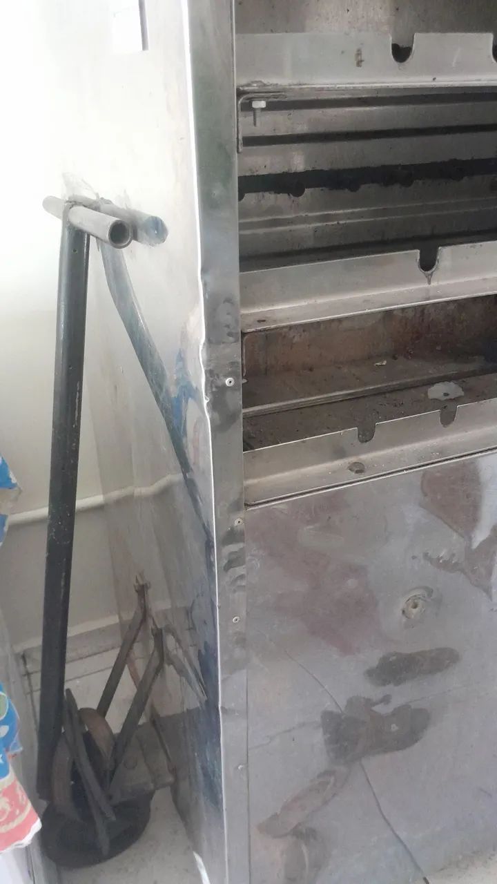 Churrasqueira elétrica  à carvão! - Foto 4