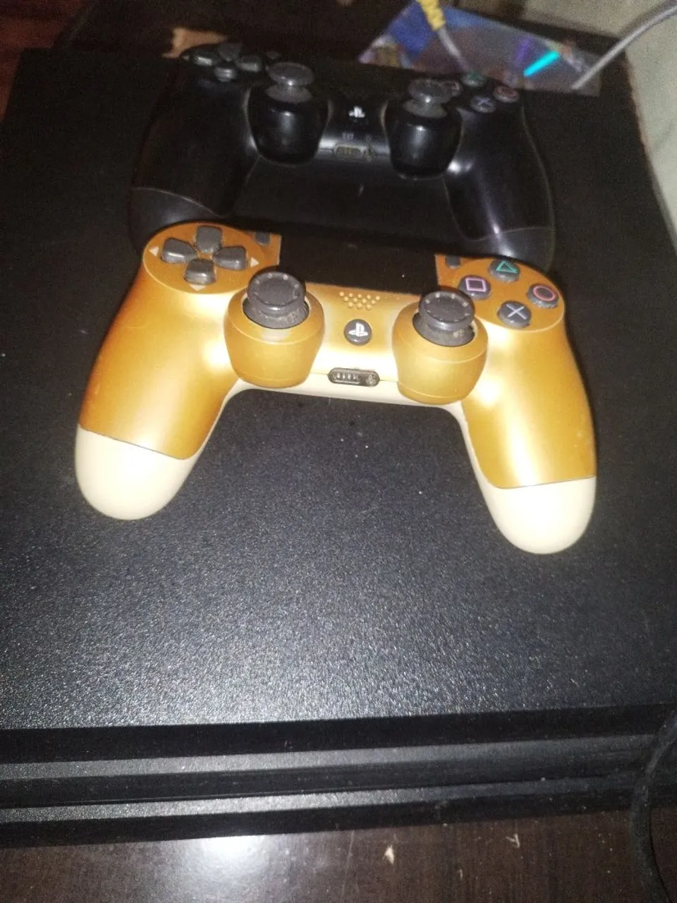 Vende-se ps4 pro aceito ofertas