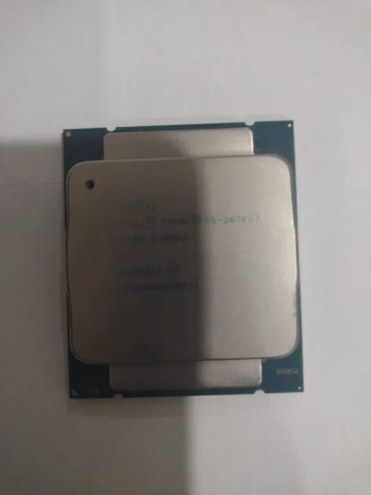 Processador Intel Xeon E5-2670v3 /2.30GHZ