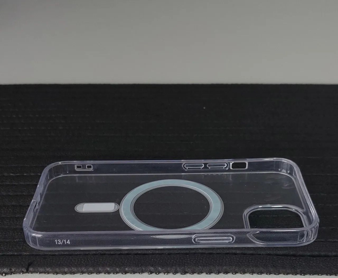 Capas Transparentes com MegSafe para Iphone 11/12/12 Pro/13/14 - Foto 6