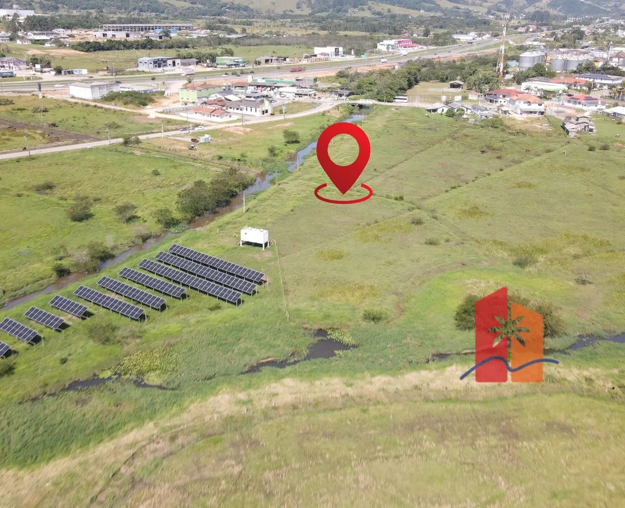 Terreno de 3,5 Hectares com Fazenda Solar à Venda no Centro de Paulo Lopes  SC