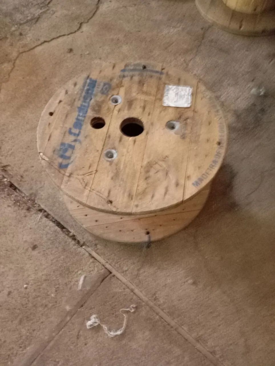 Carretéis de madeira para de vários tamanhos  a partir 50 cada . - Foto 3