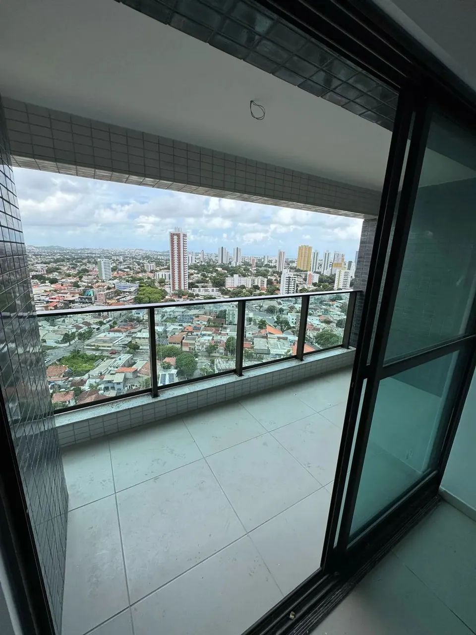 REPASSE | Palácio Rosarinho | Andar Alto | Vaga coberta | Entregando