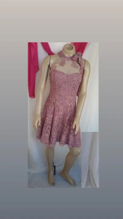 VESTIDO SOCIAL EM RENDA E LANTEJOULAS