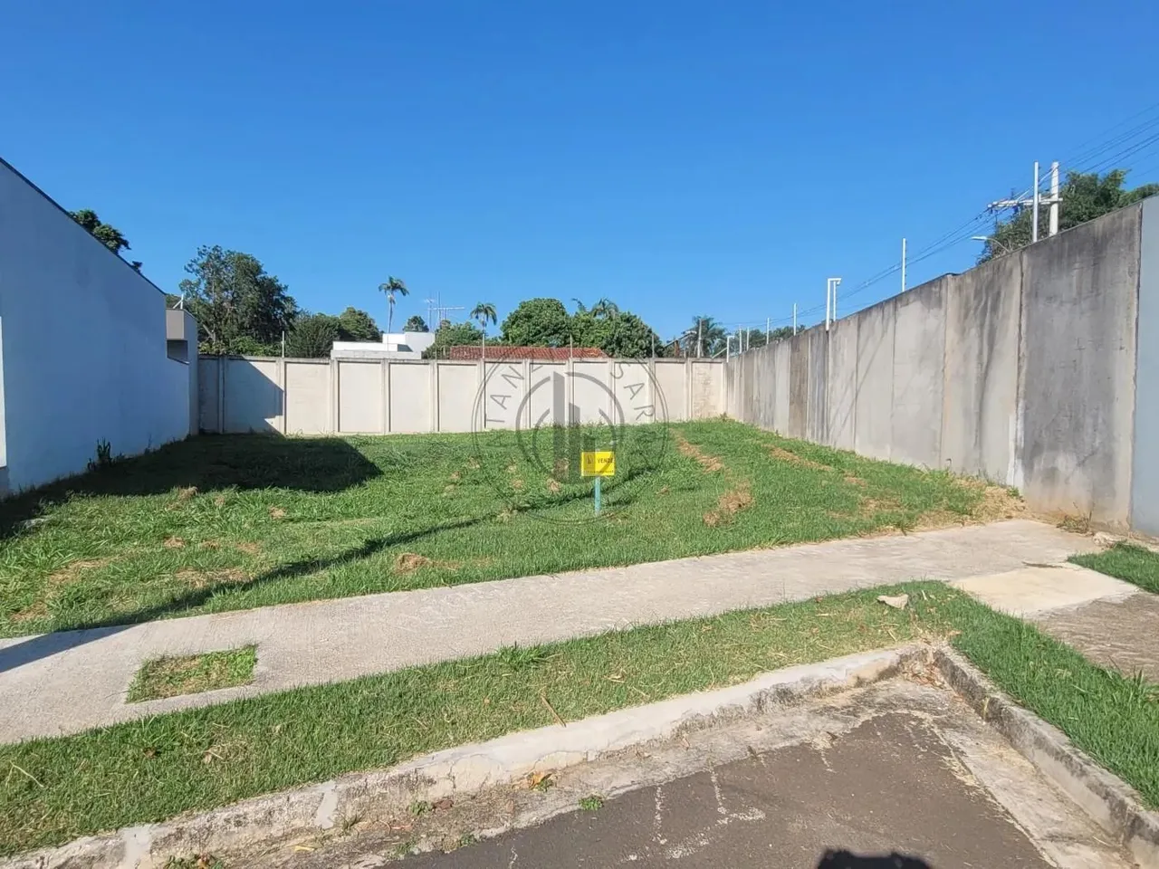 Lote / Terreno com 382m² no condomínio Jardim Piemonte - Indaiatuba/SP