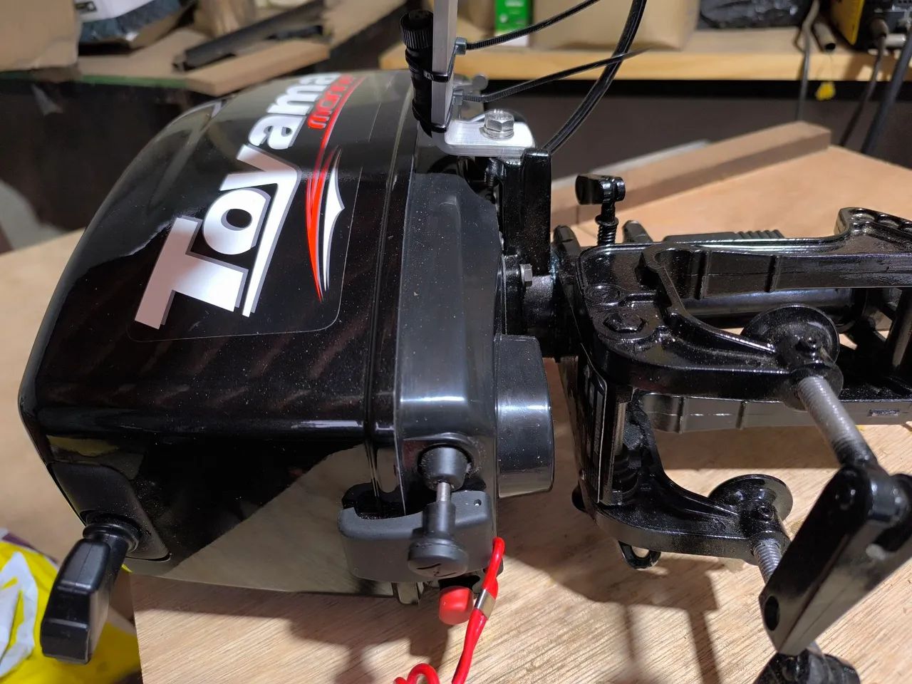 Motor de Popa Toyama 2.6 HP 10h de uso!! - Foto 2