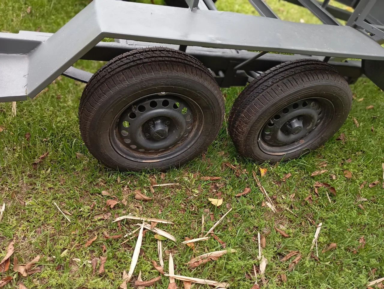 Reboque carretinha 2 cavalos  - Foto 5