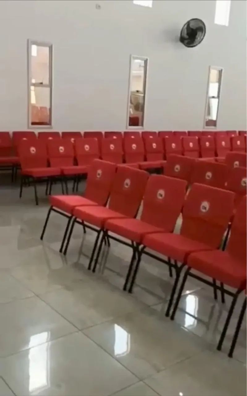 Cadeiras de Igreja / Auditório- direto da Fábrica personalizada  - Foto 5