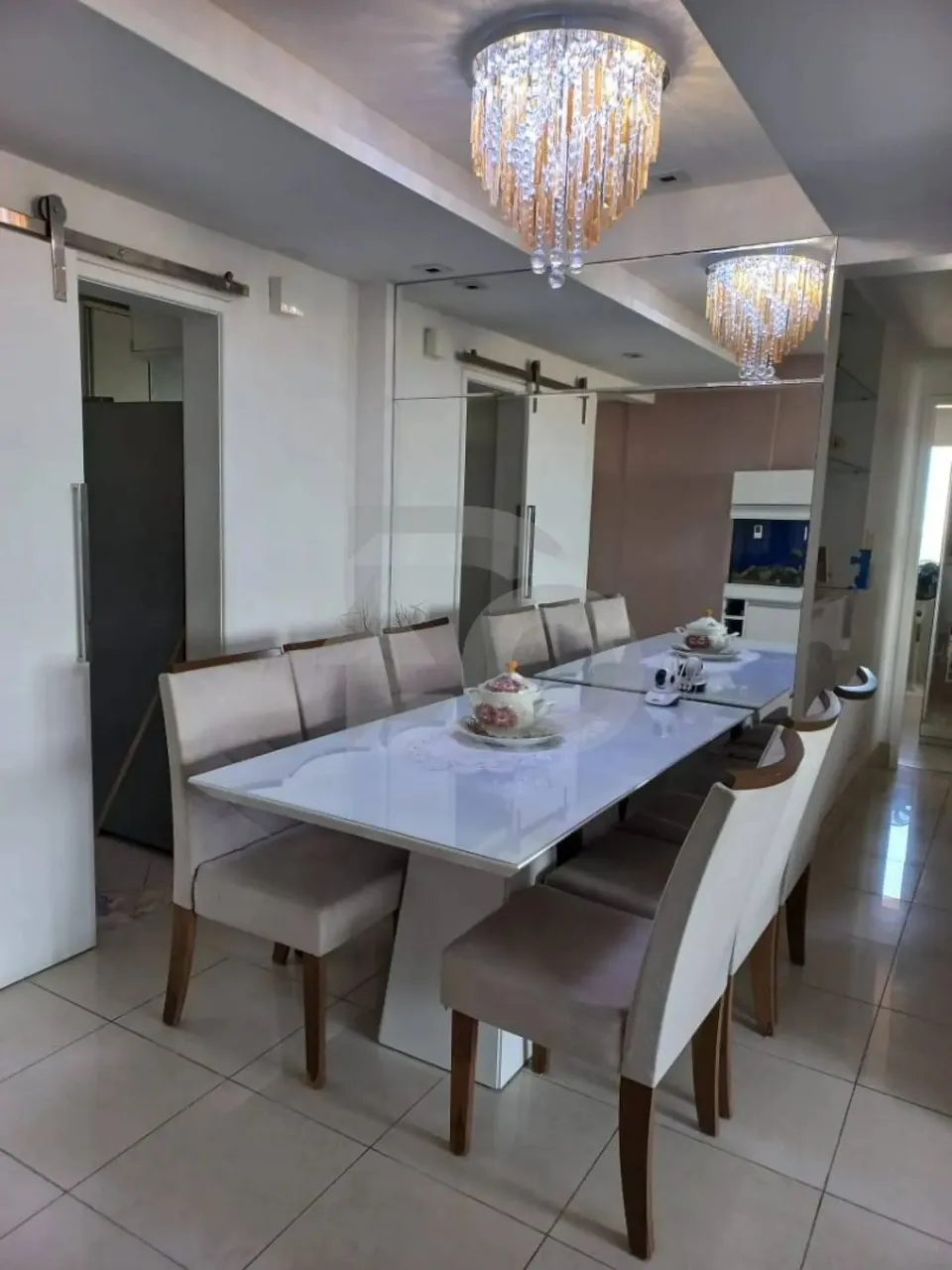 Apartamento no Condomínio Plaza São José com 3 Quartos e 2 Vagas de Garagem