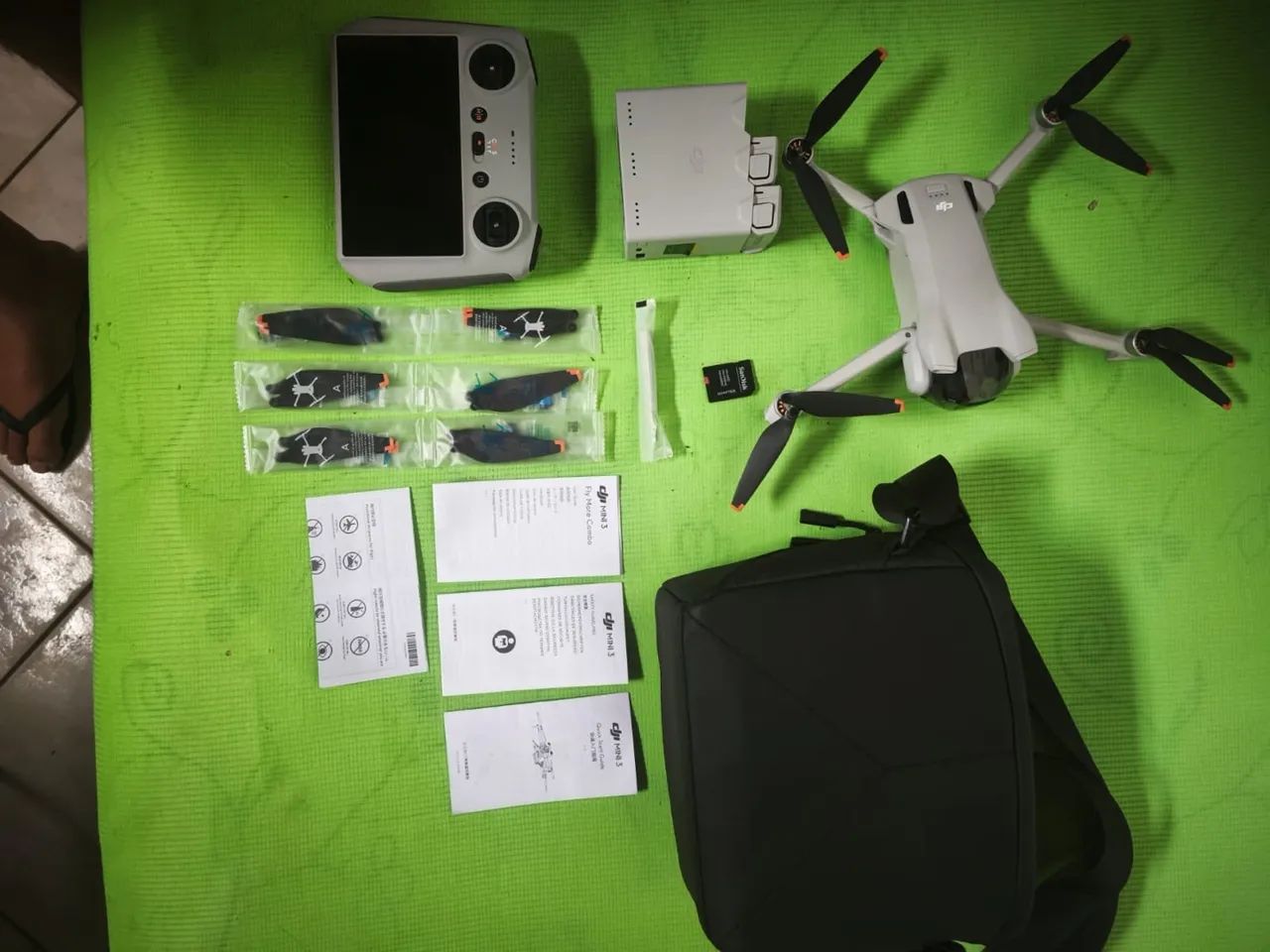 Drone DJI Mini 3 Fly More Combo - Foto 2