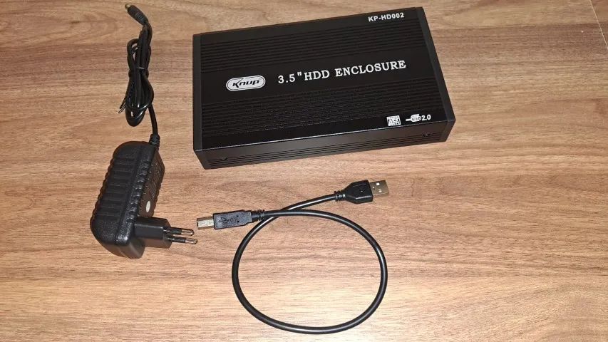 SATA 3.5-inch Hard Drive Enclosure – KNUP64739357193090122