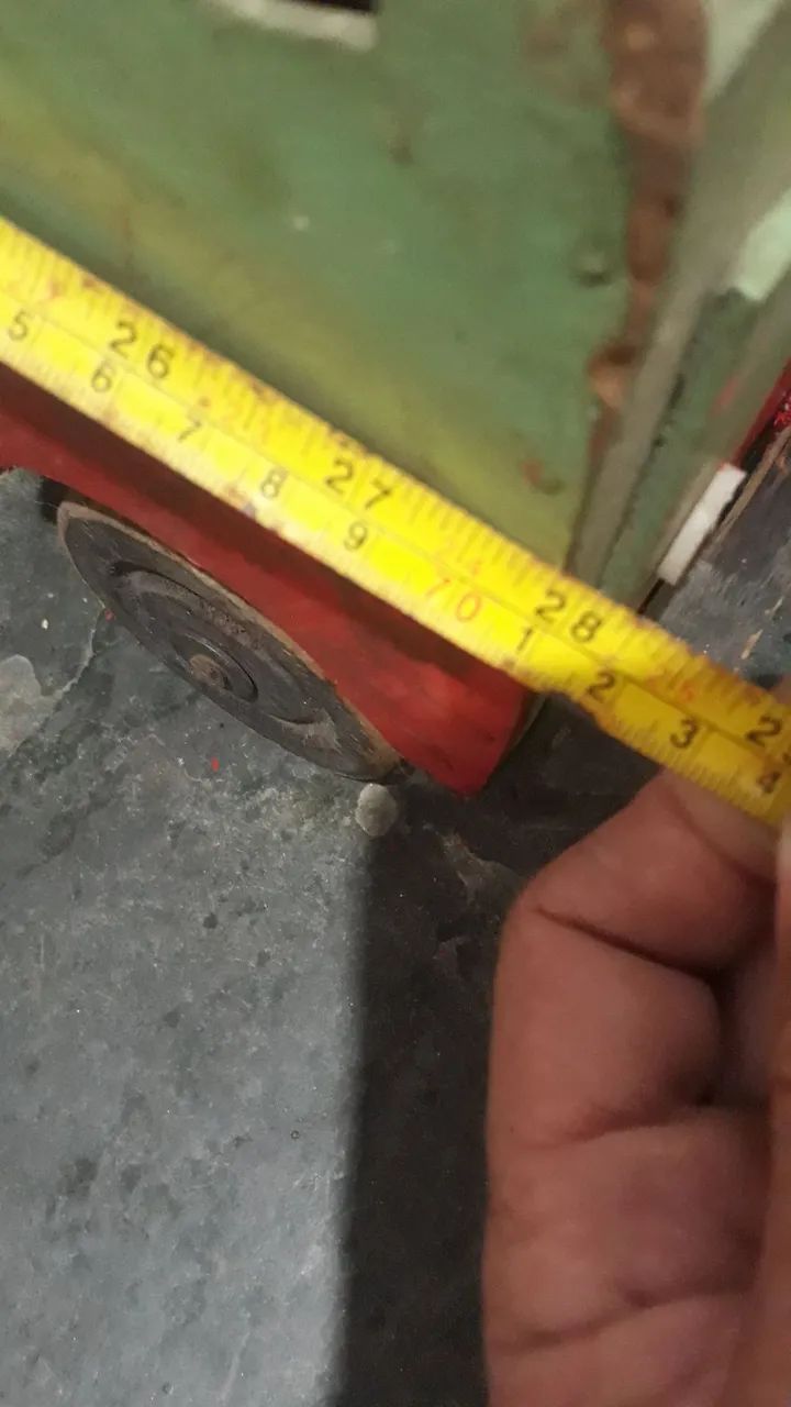 Caminhão de Brinquedo de Madeira Antigo - Foto 5