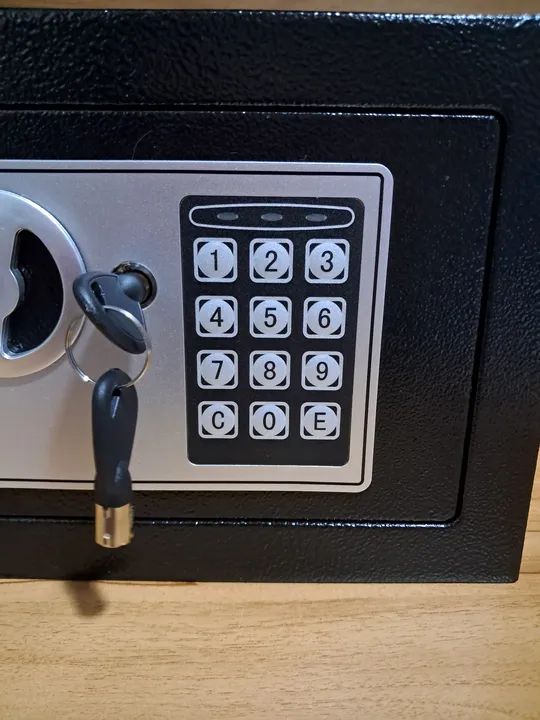 Cofre Digital para Segurança Residencial