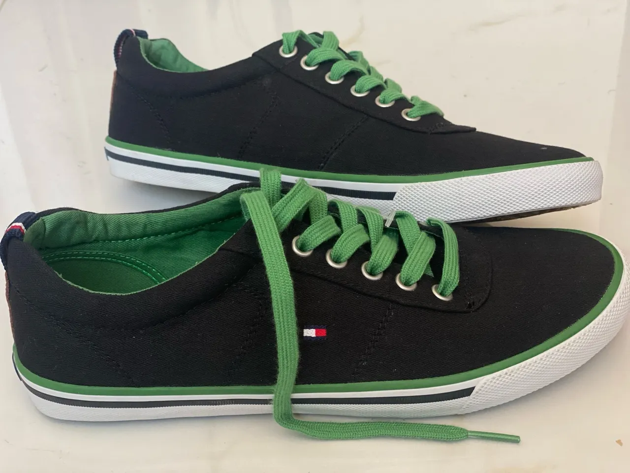 Tênis original Tommy Hilfiger 38 novo