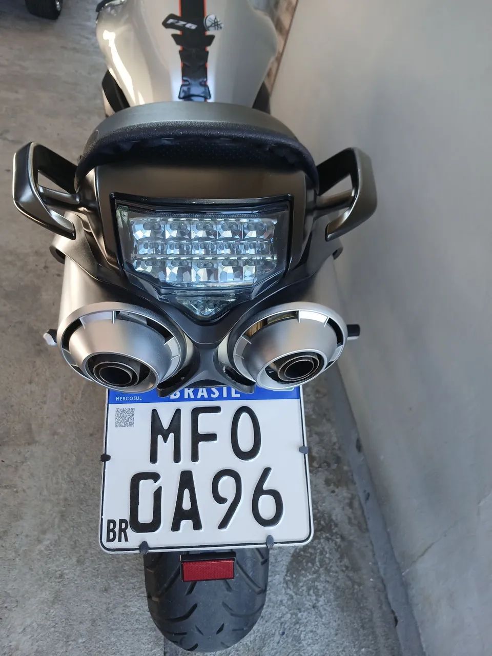 Fazer 600 - Foto 2