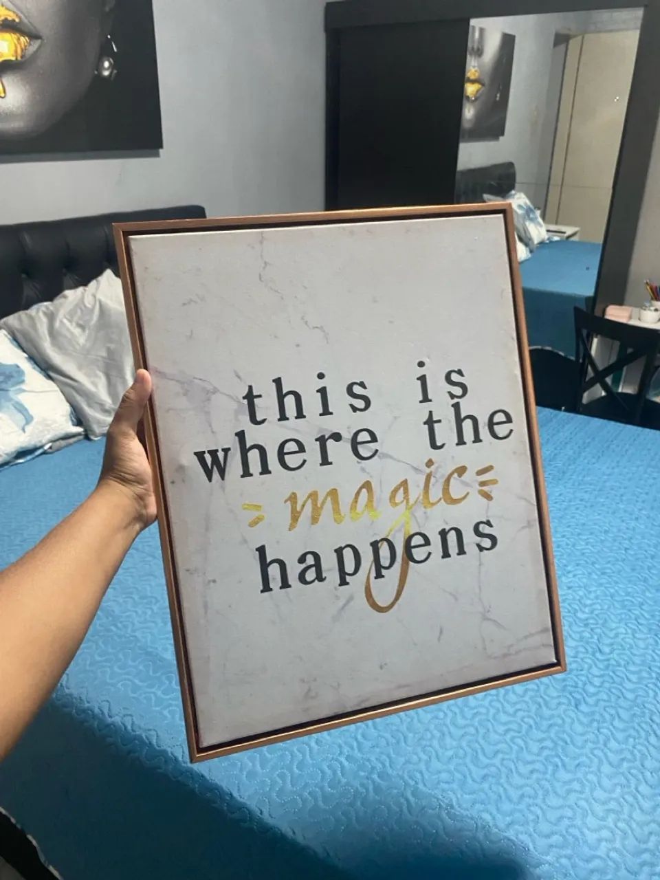Quadro Decorativo 'This is where the magic happens' 
