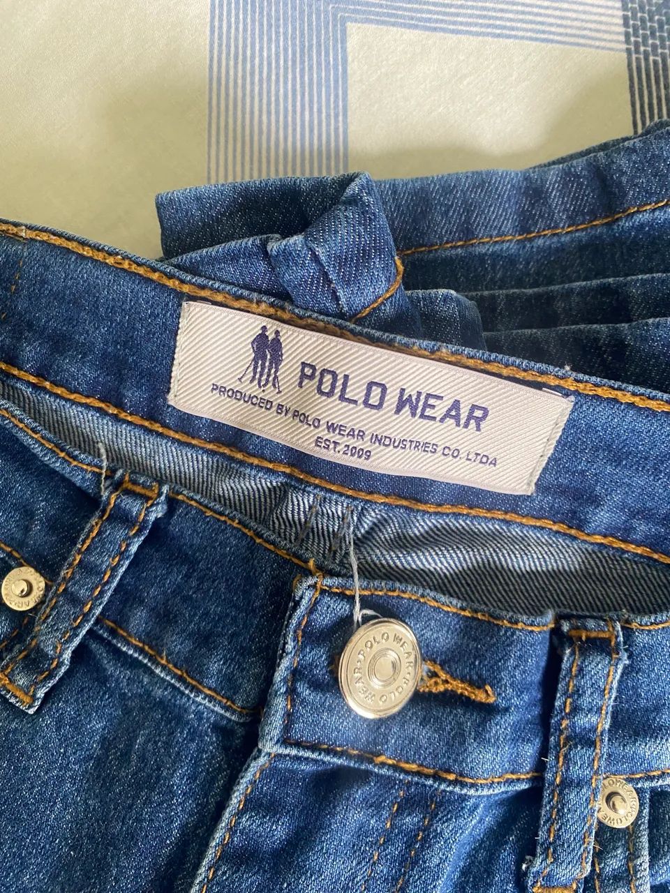 Calça jean de marca  - Foto 3