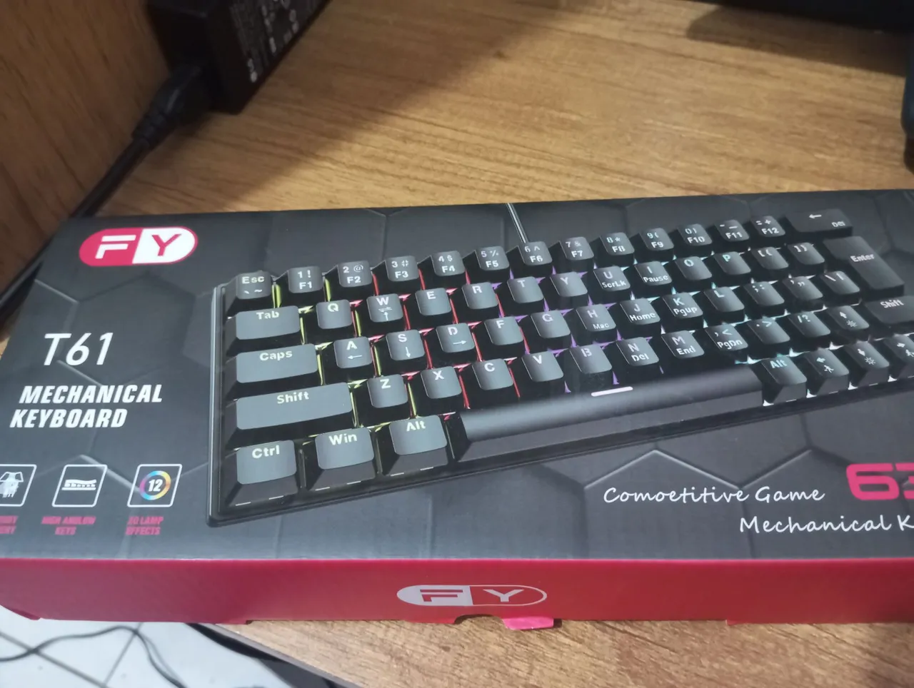 Teclado Mecânico Gamer FY T61 - Novo
