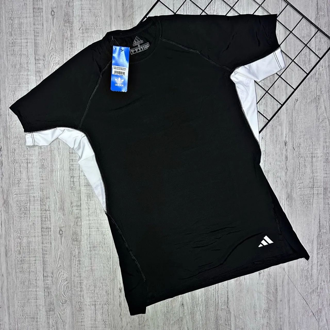 Camisetas Adidas Esportivas COMPRESSÃO  - Foto 4