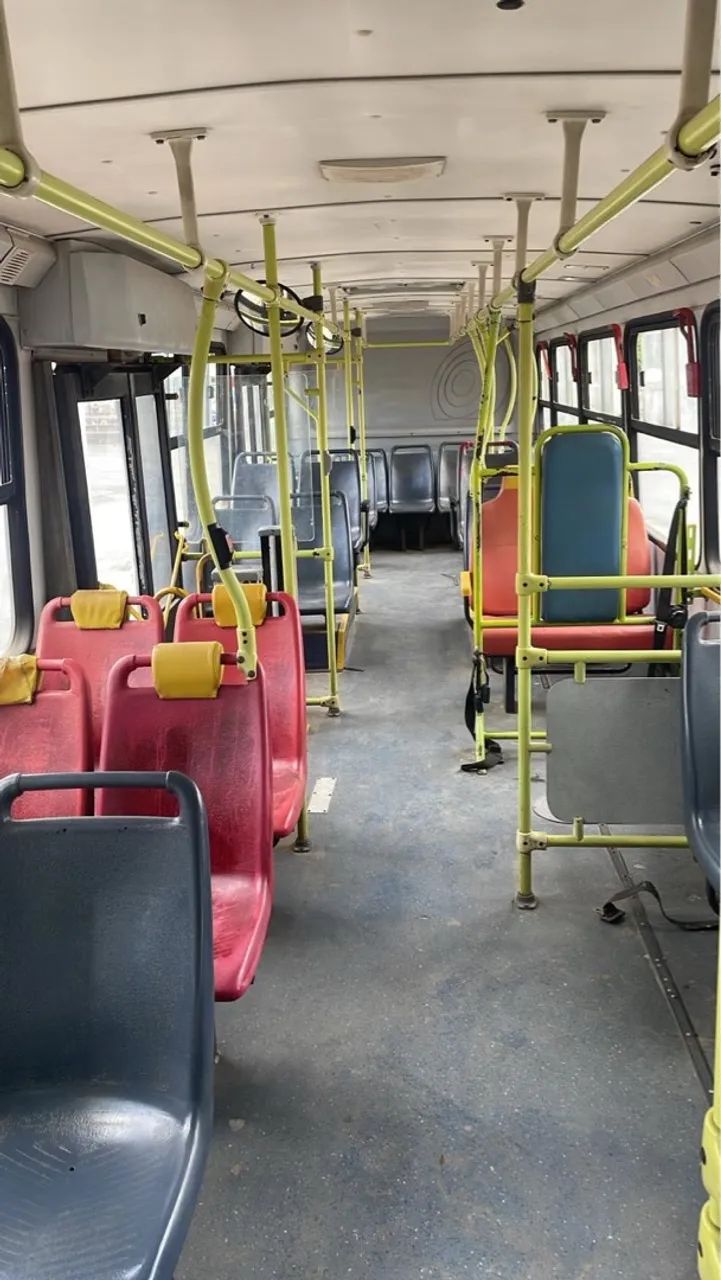 Ônibus 2008 - Foto 3