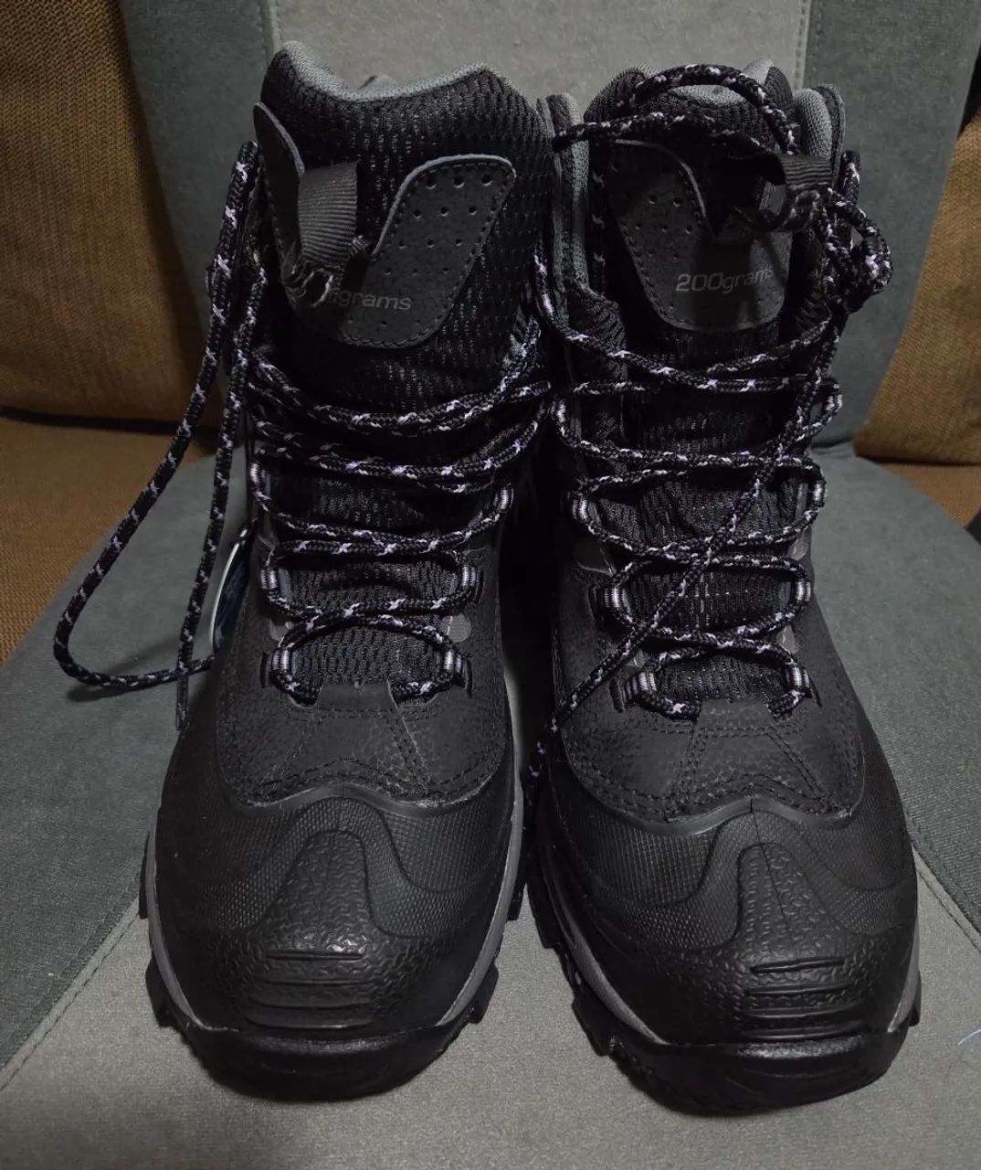 Bota Columbia feminina nova, original para trilha n.38 preta NOVA