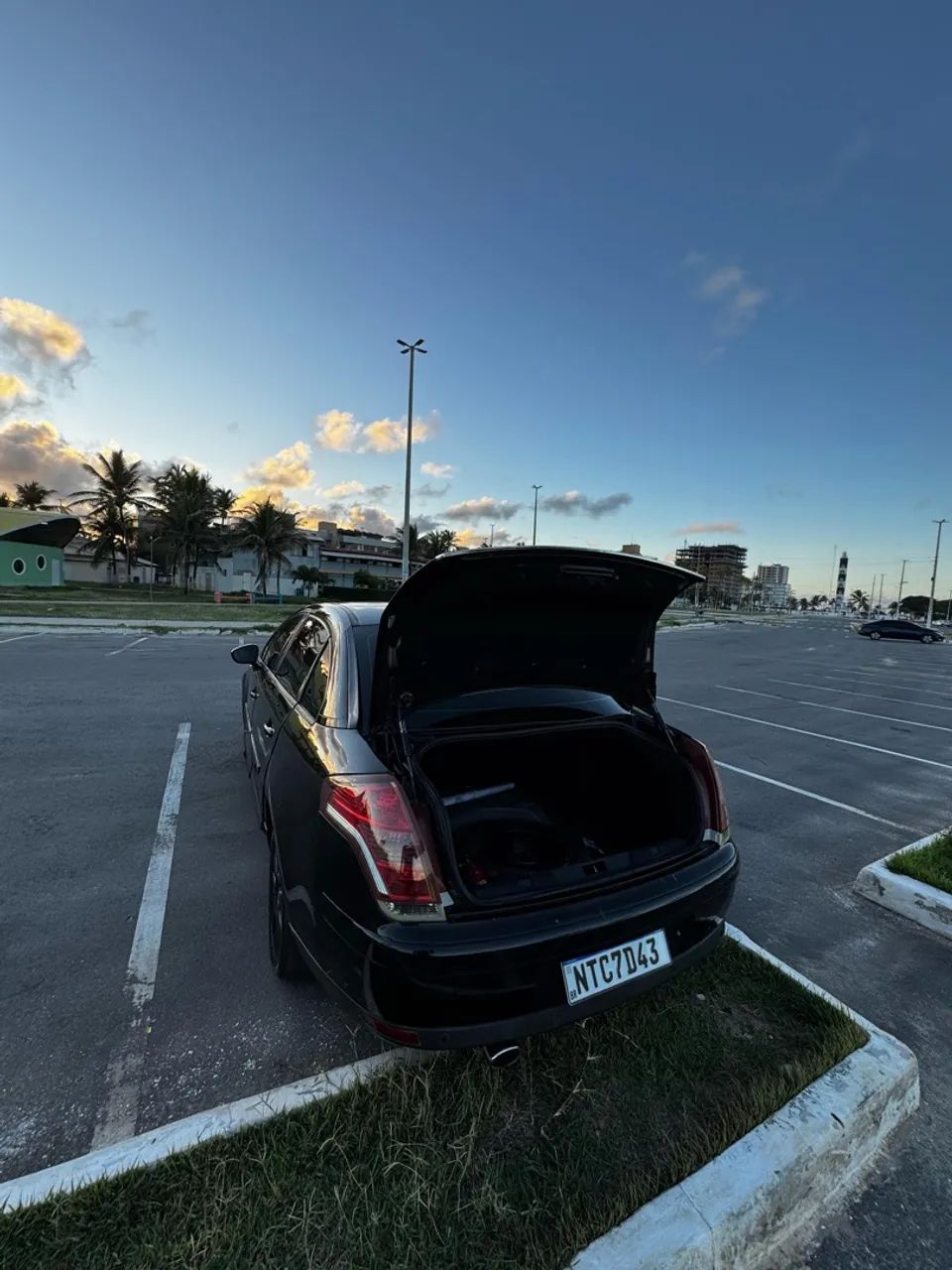 Vendo C4 pallas sem nada pra fazer  - Foto 4