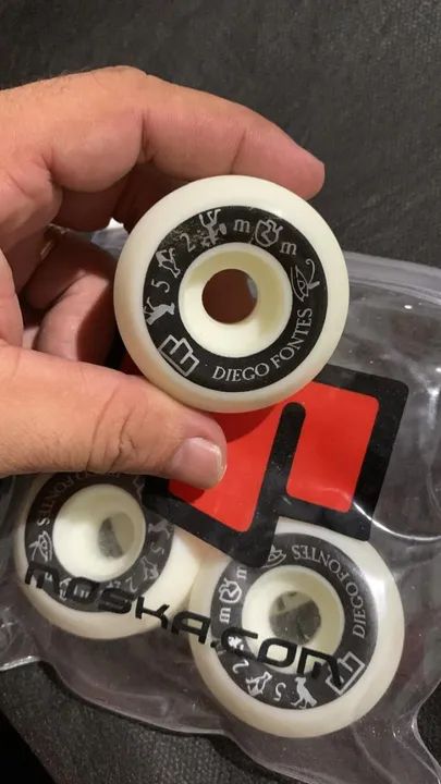 RODAS SKATE MOSKA RODRIGO FONTES - Foto 2