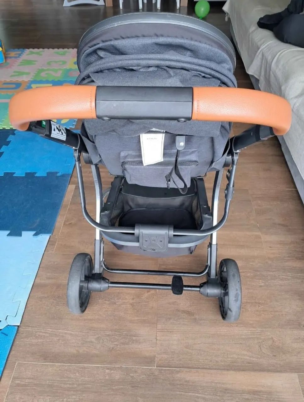 Carrinho Adzieco Galzerano e bebê conforto - Foto 3