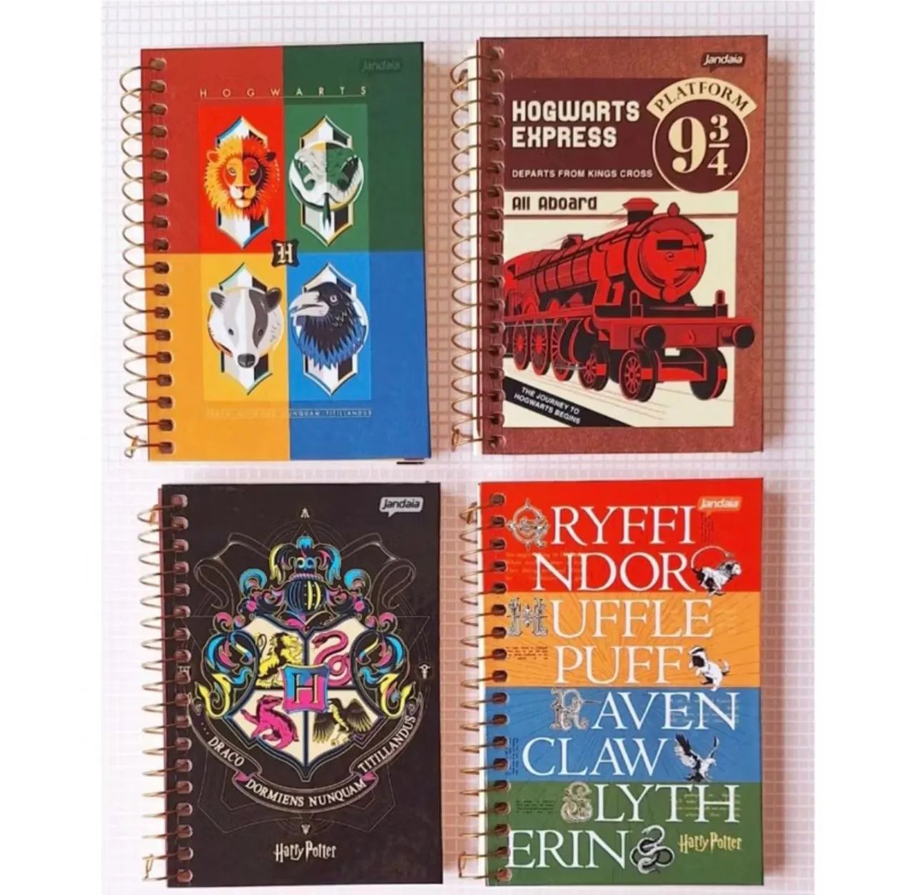 4 Cadernos 1/8 Harry Potter original 