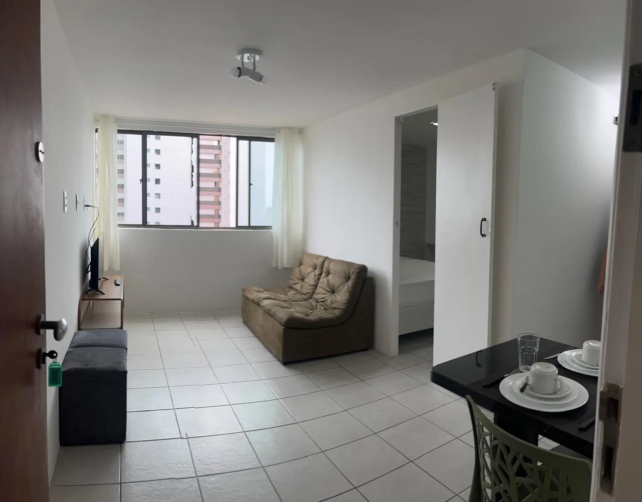 Imóvel para aluguel possui 30 metros quadrados com 1 quarto em Boa Viagem - Recife - PE