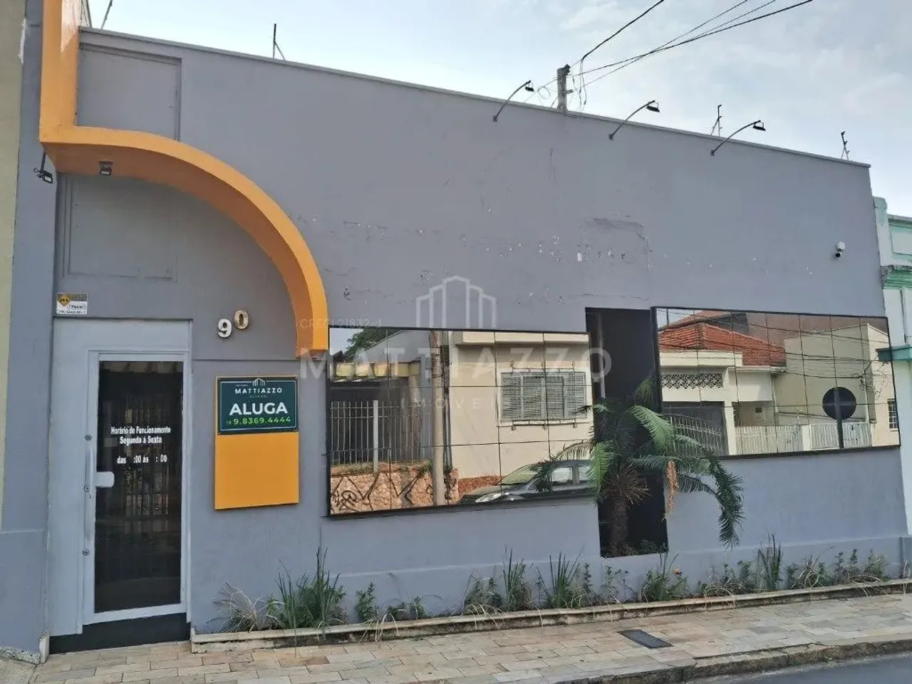 Salas comerciais à venda ou para locação, no Centro em Limeira/SP.