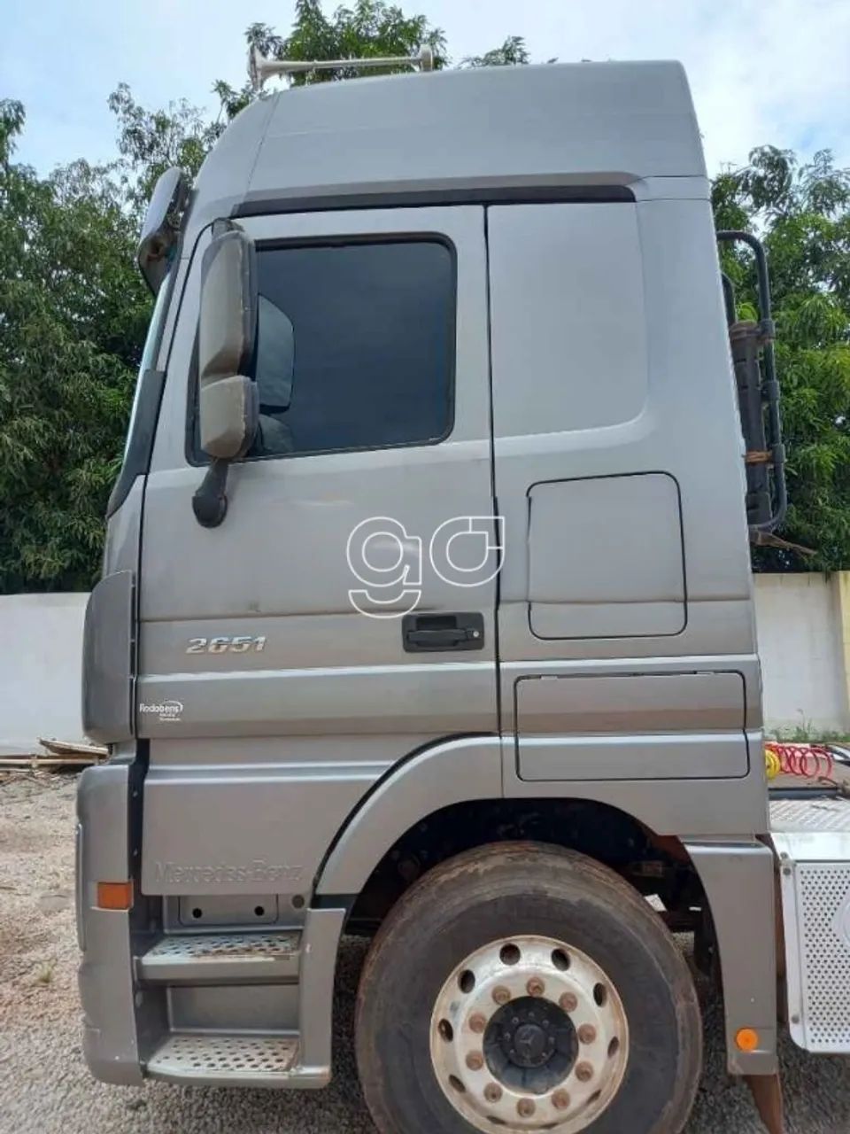 MB 2651 LS - teto alto - IPVA 25 pago - Foto 3